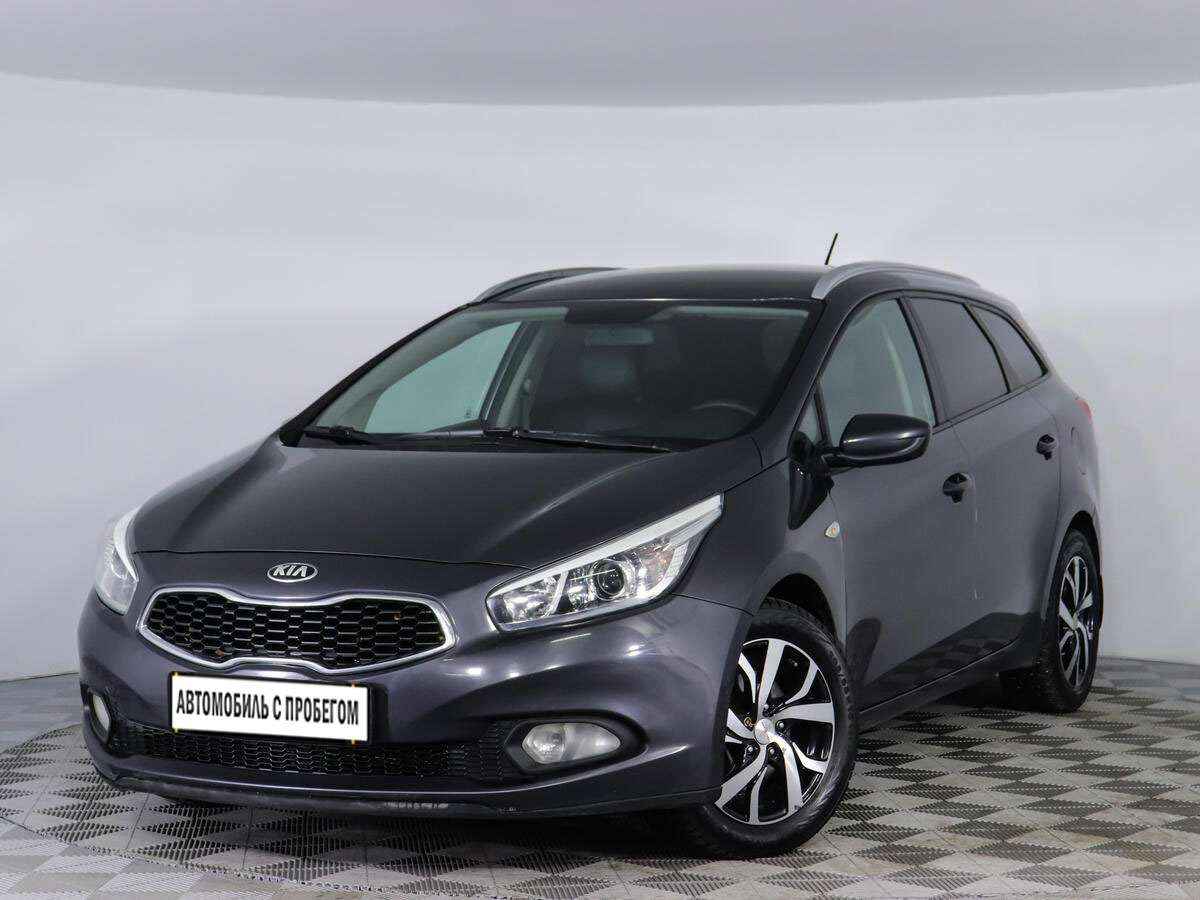 Купить Б/У Kia Ceed МКПП 2016 с пробегом 81 573 км - автосалон Урус Эксперт