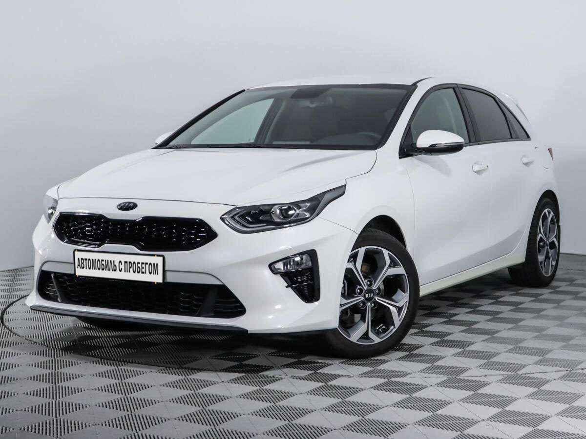 Купить Б/У Kia Ceed Робот 2021 с пробегом 9 786 км - автосалон Урус Эксперт