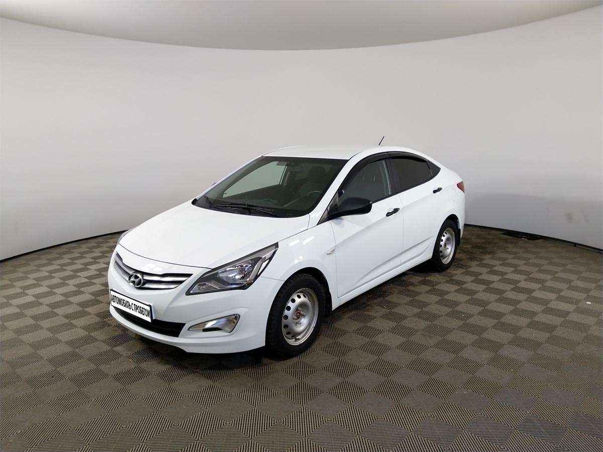 Авито уфа хендай с пробегом. Hyundai Solaris 2014 2017 i Рестайлинг белый.